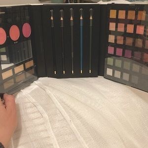 New Goodness and Grace makeup palette